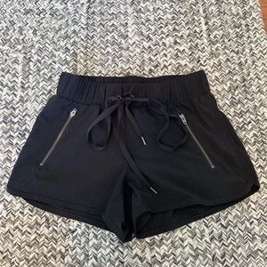 Athleta workout short- Black, size XS